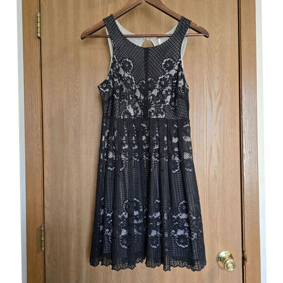 Free People Rocco Lace Overlay Mini Dress - Picture 2 of 10